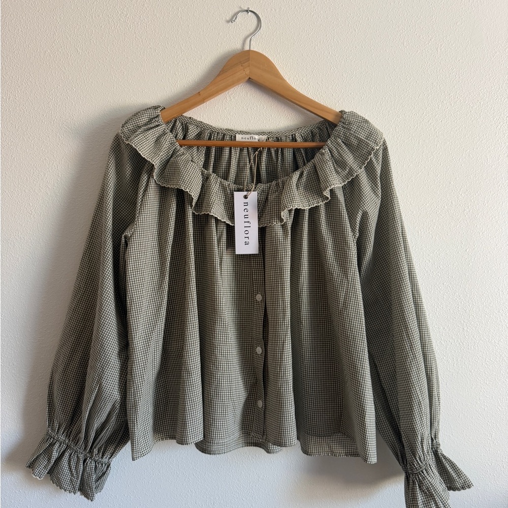 Ruffled Gingham Button-Front Blouse in Olive